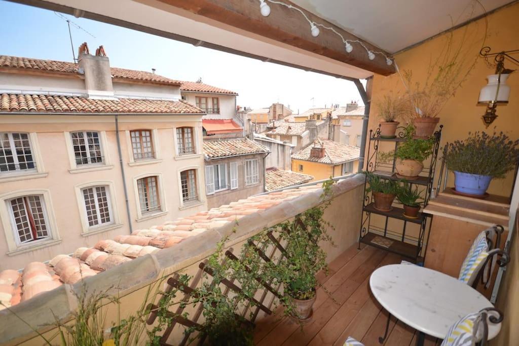 אקס-אן-פרובאנס Le Dix Duplex Historical Center Balcony With View And Air Conditioning מראה חיצוני תמונה